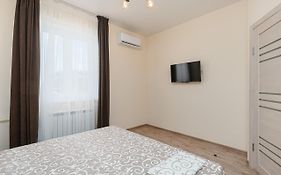 20 Deribasivska 2 Bedrooms Apartment